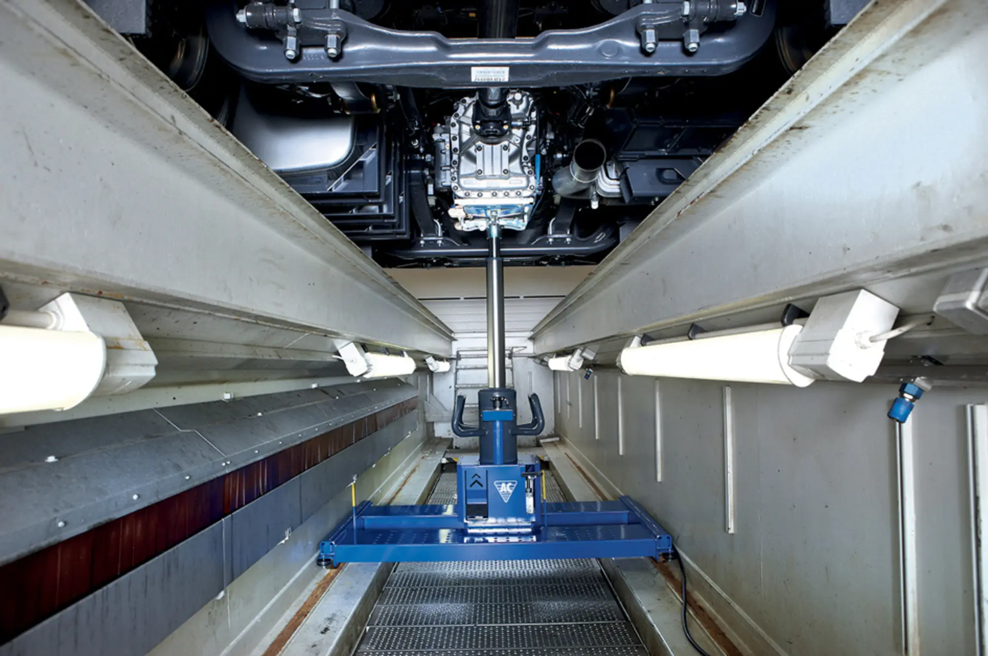 Verin hydropneumatique fond de fosse