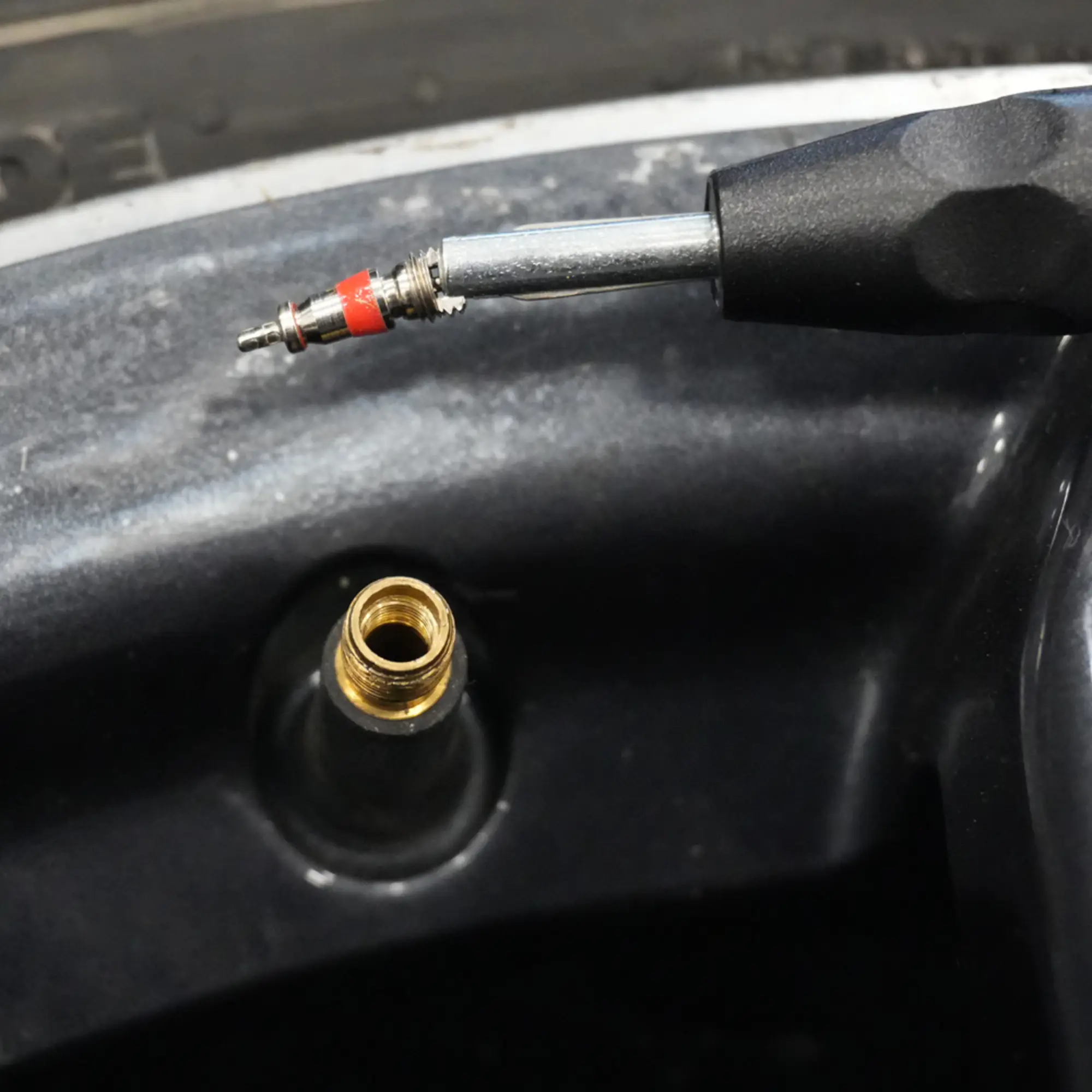 Tournevis pour int�rieur de valve